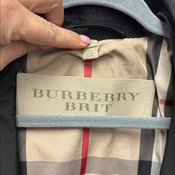 Burberry Dark Trench Coat with Check Lining - Picture 2 of 6